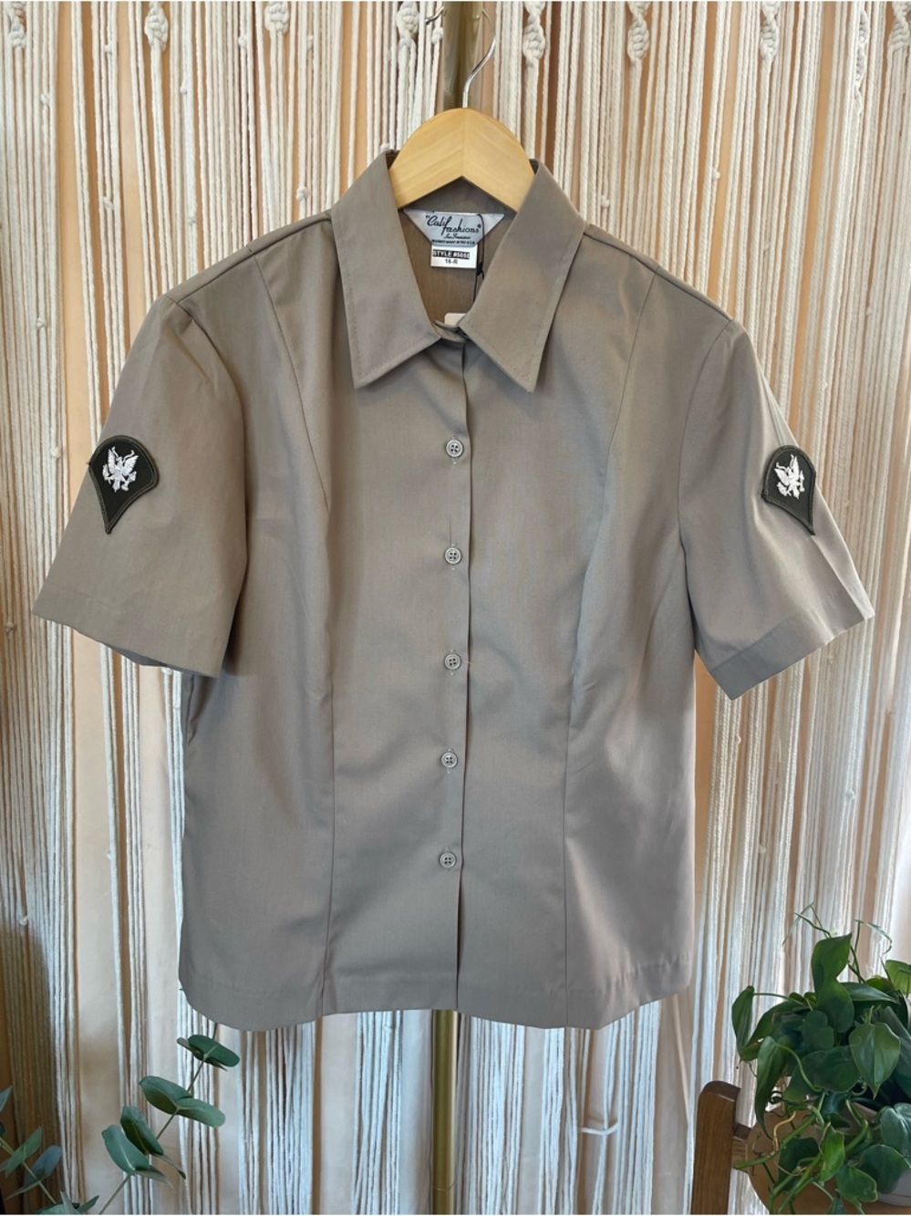 AGSU Women's Uniform top Specialist (E-4) rank Army Green Service Uniform